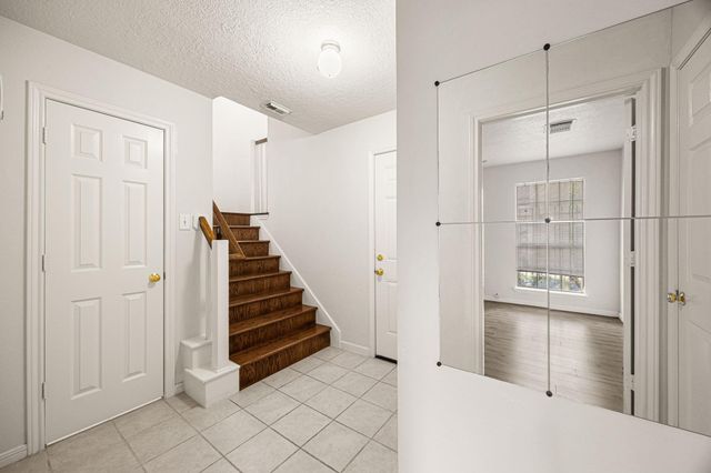 1909 Branard Street B, Houston, TX 77098