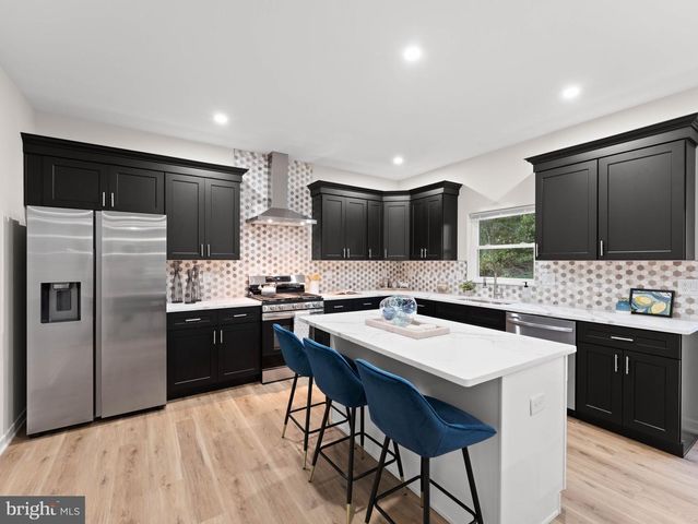 2851 NICOLETTE CT, Vineland, NJ 08360