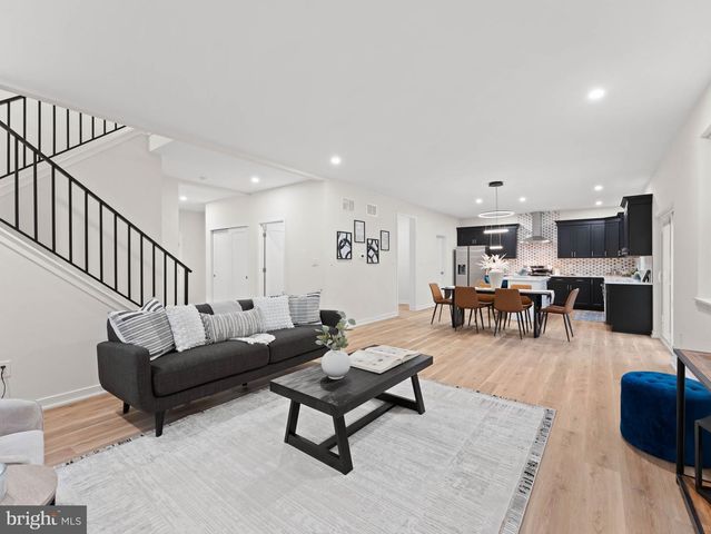 2851 NICOLETTE CT, Vineland, NJ 08360