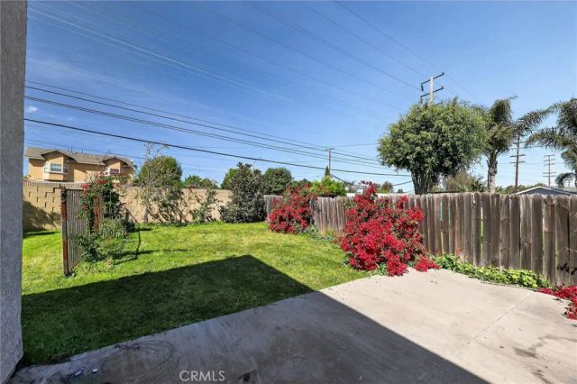 5021 Brayton, Long Beach, CA 90807