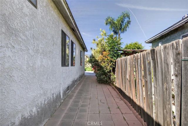 5021 Brayton, Long Beach, CA 90807