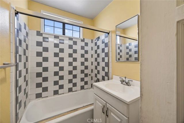 5021 Brayton, Long Beach, CA 90807