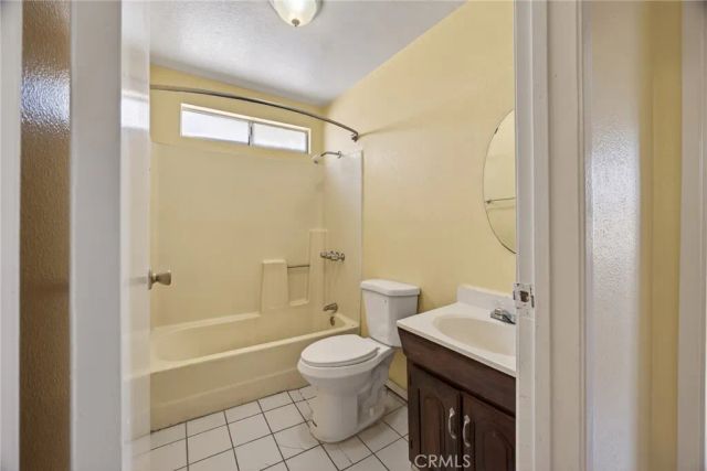 5021 Brayton, Long Beach, CA 90807