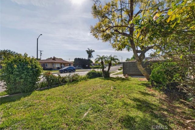 5021 Brayton, Long Beach, CA 90807
