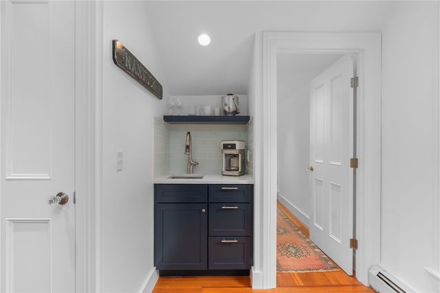 46 Corne Street, Newport, RI 02840