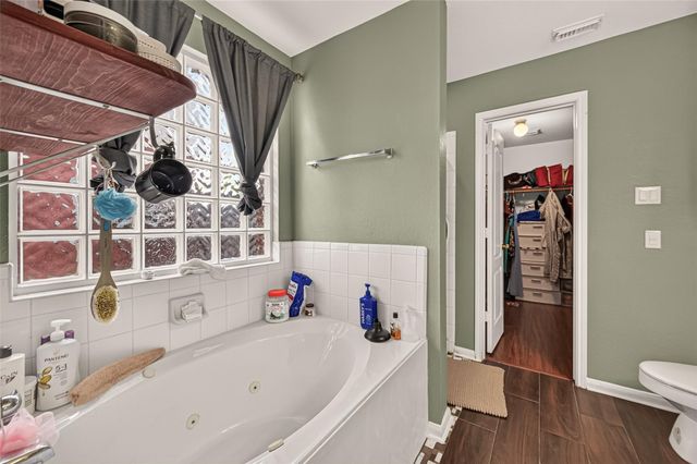 12051 Christophers Walk Court, Houston, TX 77089