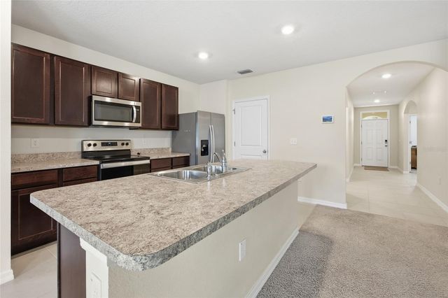 3865 SE 98TH PLACE, Belleview, FL 34420