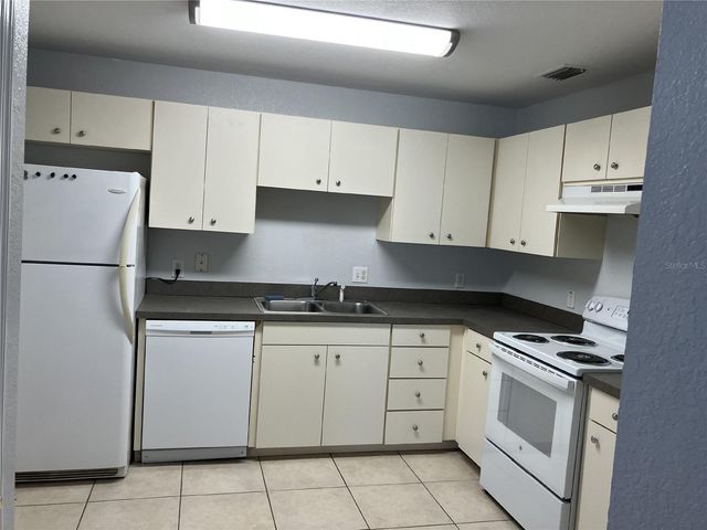 5527 GAUR LANE, Lakeland, FL 33811