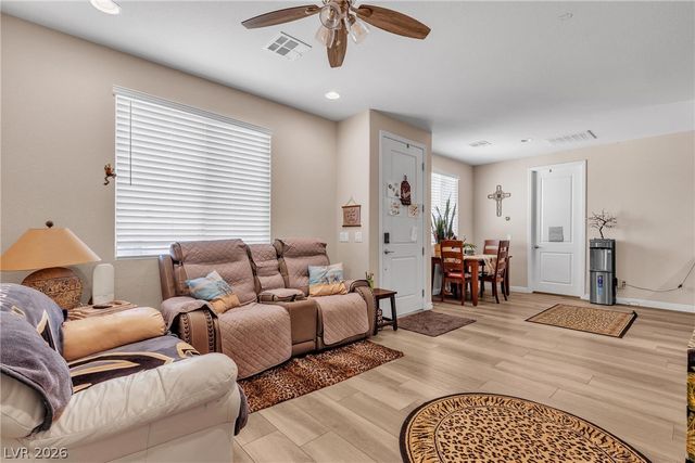 9511 Star Vista Court, Las Vegas, NV 89149