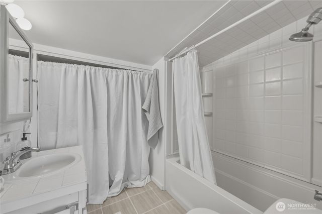 7403 Sunset Drive, Blaine, WA 98230