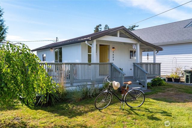 7403 Sunset Drive, Blaine, WA 98230
