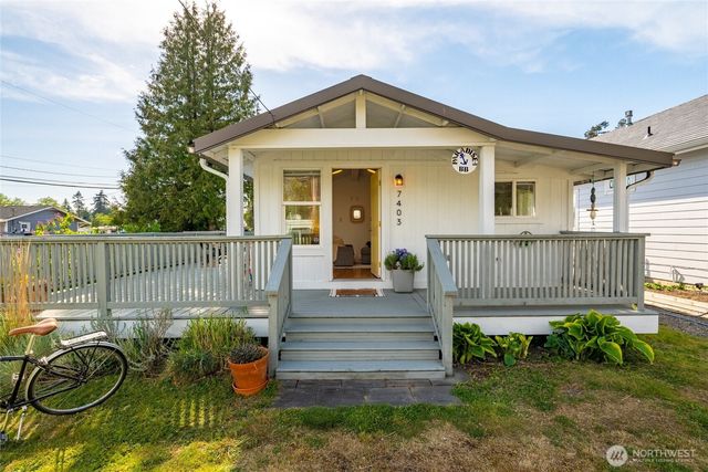 7403 Sunset Drive, Blaine, WA 98230