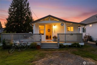 7403 Sunset Drive, Blaine, WA 98230