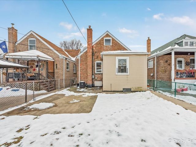 3922 W 59th Place, Chicago, IL 60629