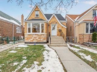 3922 W 59th Place, Chicago, IL 60629