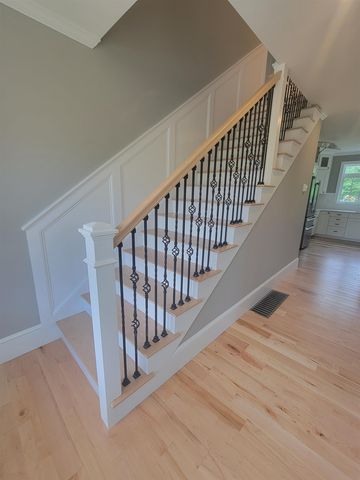 9 Zeland Drive, Dover, NH 03820