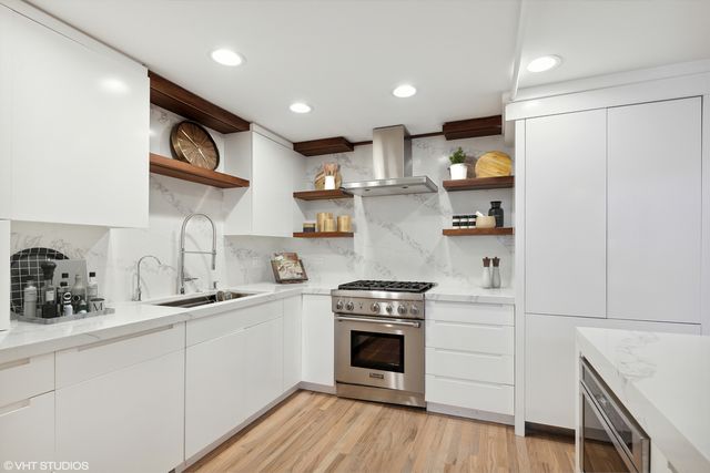 1000 W WASHINGTON Boulevard 513, Chicago, IL 60607