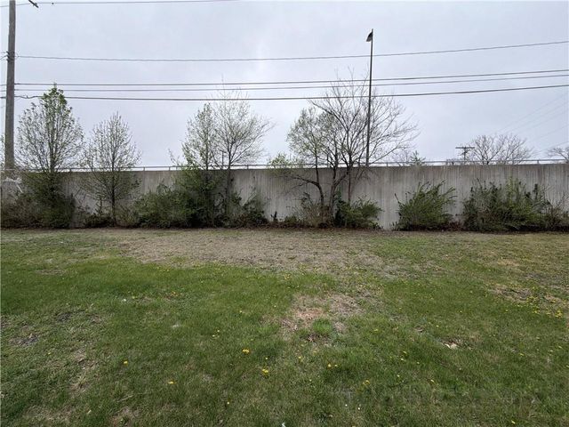 5904 E 95th Terrace, Kansas City, MO 64134