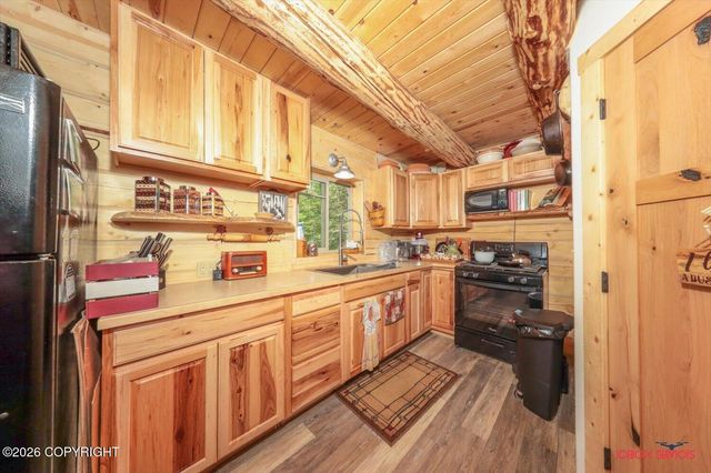 6240 N Sunset Drive, Wasilla, AK 99623