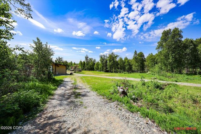 6240 N Sunset Drive, Wasilla, AK 99623