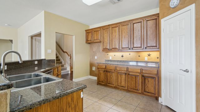 313 Country Lakes Drive, Argyle, TX 76226