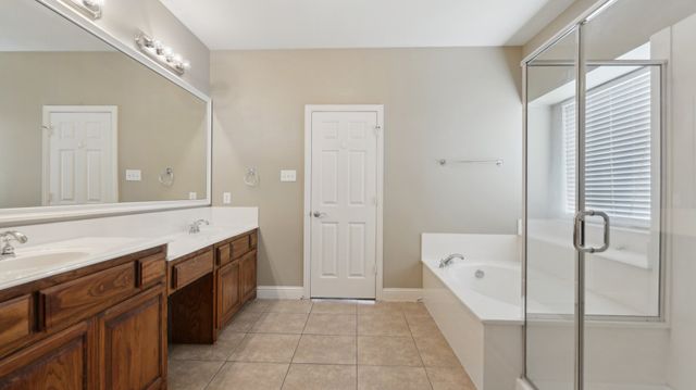 313 Country Lakes Drive, Argyle, TX 76226