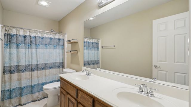 313 Country Lakes Drive, Argyle, TX 76226