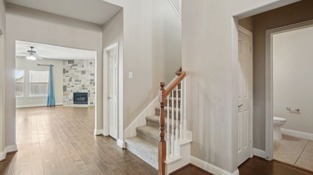 313 Country Lakes Drive, Argyle, TX 76226