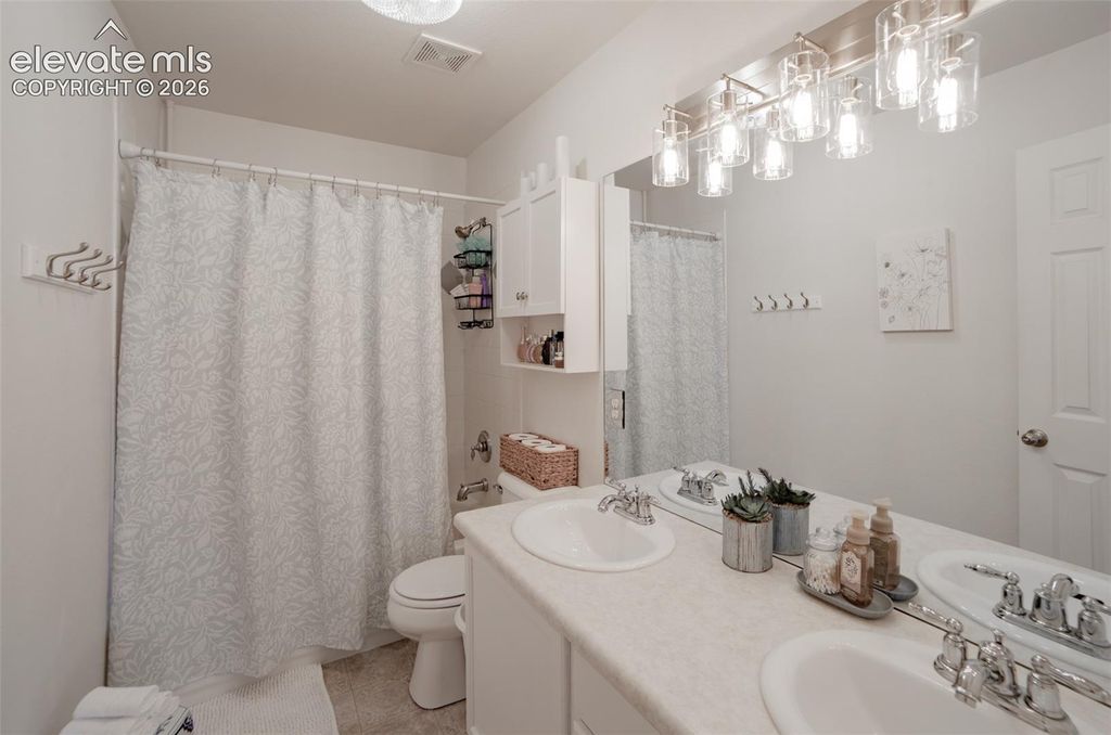 Image 19 of property listing at 12886 Royal Birkdale Road, Peyton, CO 80831
