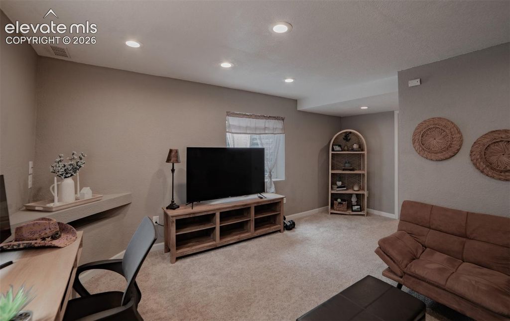 Image 23 of property listing at 12886 Royal Birkdale Road, Peyton, CO 80831