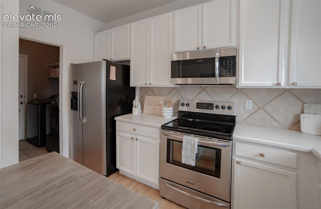 Image 7 of property listing at 12886 Royal Birkdale Road, Peyton, CO 80831