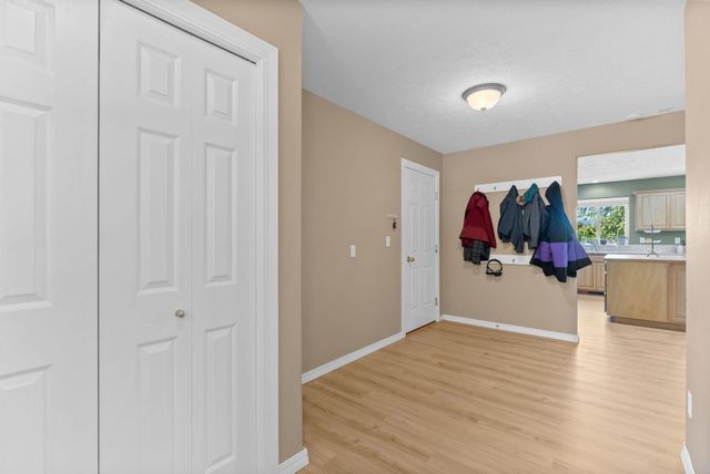 3421 S McDonald St, Spokane Valley, WA 99206