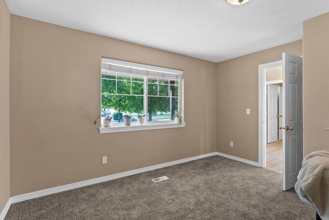 3421 S McDonald St, Spokane Valley, WA 99206