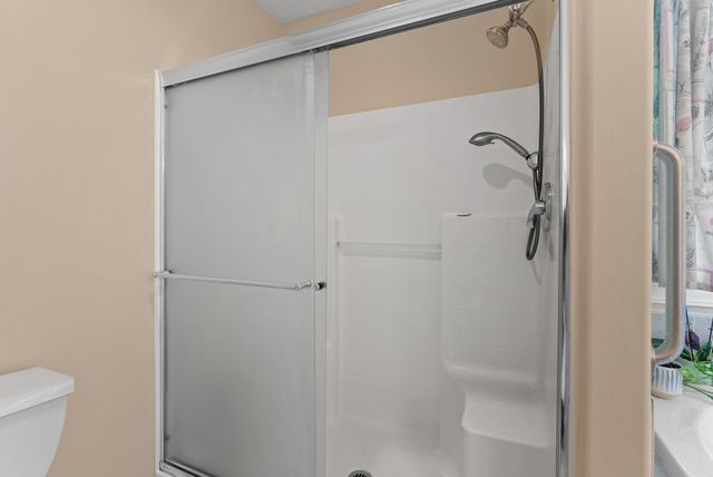 3421 S McDonald St, Spokane Valley, WA 99206