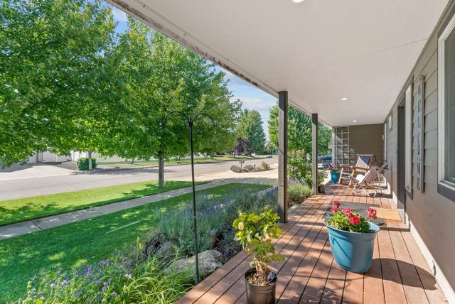 3421 S McDonald St, Spokane Valley, WA 99206