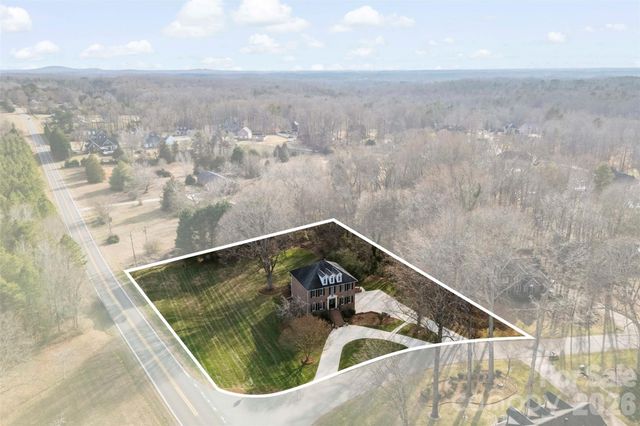 503 Bridgestone Court, Gastonia, NC 28056