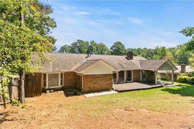 6136 Woodcrest Dr, Tuscaloosa, AL 35405