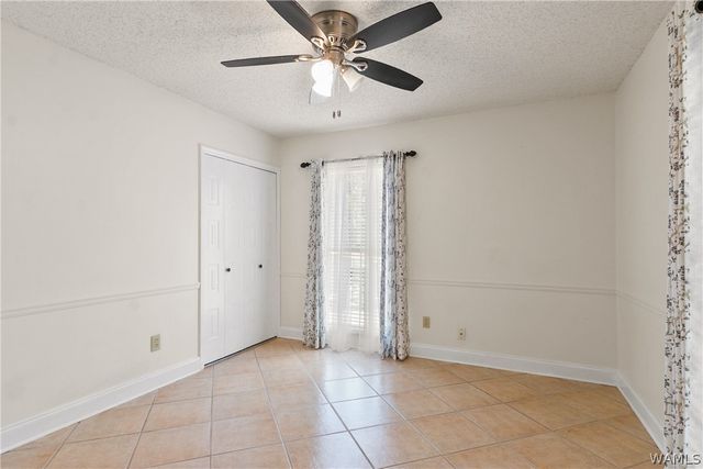 6136 Woodcrest Dr, Tuscaloosa, AL 35405