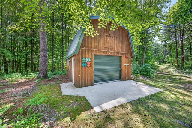 21643 11 Mile Road, Big Rapids, MI 49307