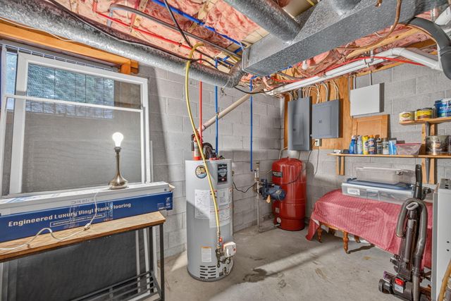 21643 11 Mile Road, Big Rapids, MI 49307