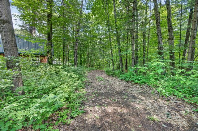 21643 11 Mile Road, Big Rapids, MI 49307