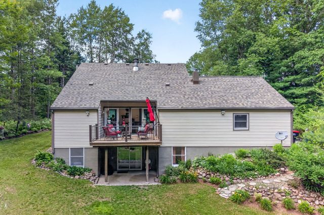 21643 11 Mile Road, Big Rapids, MI 49307