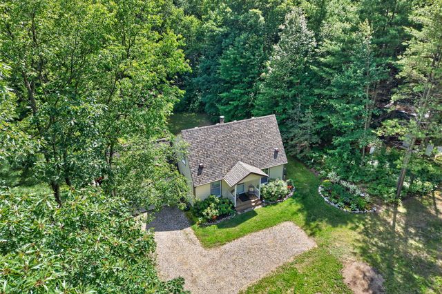 21643 11 Mile Road, Big Rapids, MI 49307