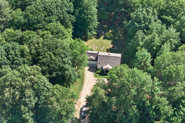 21643 11 Mile Road, Big Rapids, MI 49307
