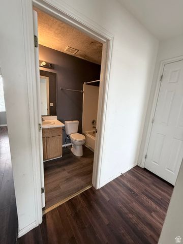 5680 W GLEN LIVET CT, West Valley City, UT 84128