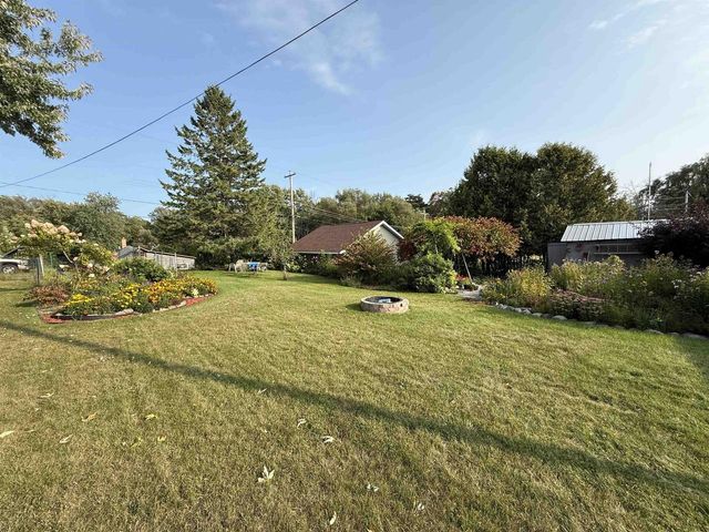 S 402 MENOMINEE STREET, Stephenson, MI 49887