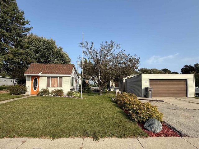 S 402 MENOMINEE STREET, Stephenson, MI 49887