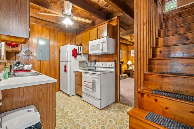 26 Tomahawk Trail, Blairsville, GA 30512