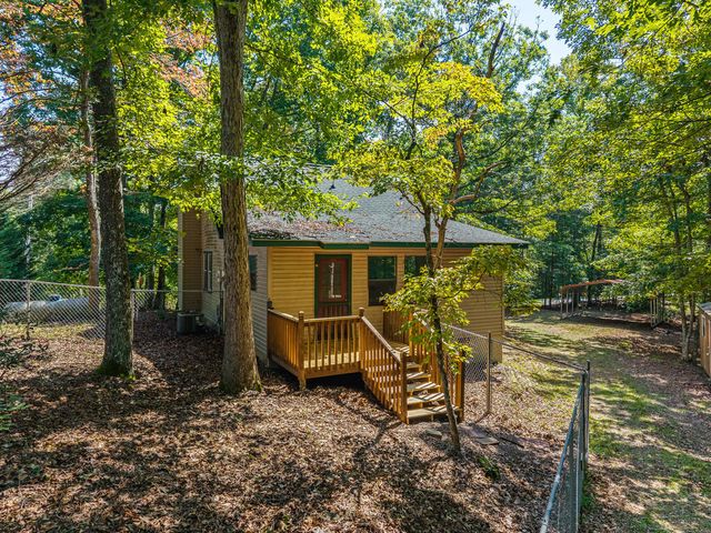 26 Tomahawk Trail, Blairsville, GA 30512