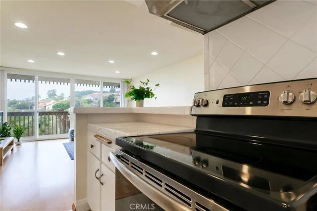 6542 Ocean Crest Drive D305, Rancho Palos Verdes, CA 90275